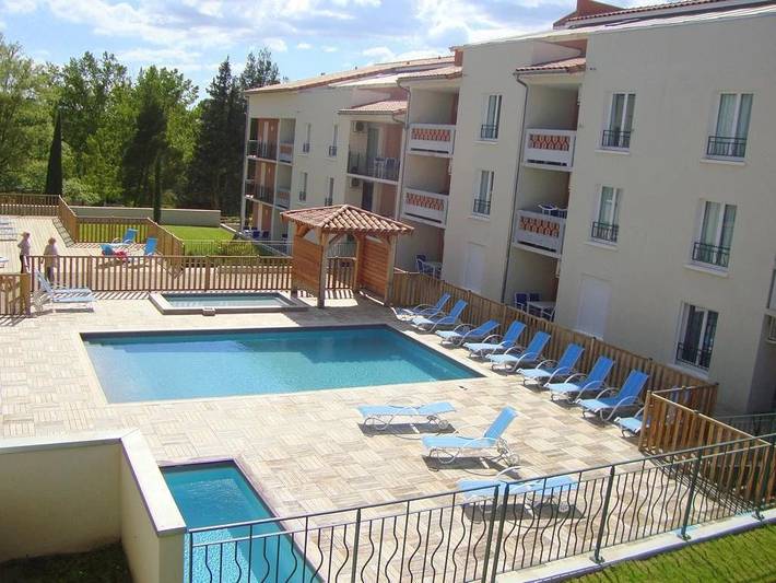 Gîte pour 4 personnes, avec bassin pour enfant dans Thermes de Gréoux les Bains - 2