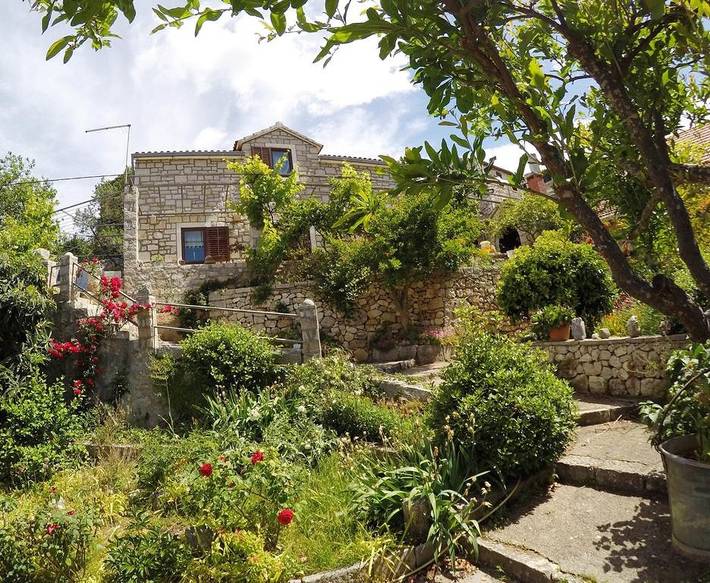 3-Zimmer-Haus mit Terrasse Ložišća, Brac K-15444 in Milna, Brac