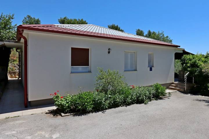 Apartamento entero, Apartamento para dos personas con terraza y vista al mar Kampor, Rab -b in Kampor, Rab