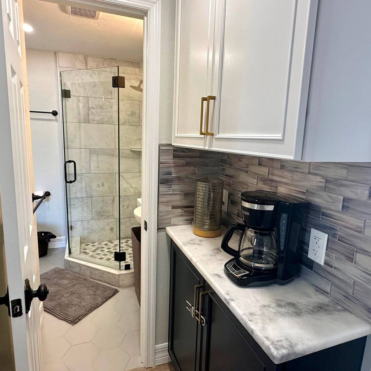 Entire apartment, The Turtle Nest 5 in Fort Myers Beach in Fort Myers Beach, Estero Island