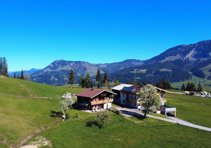 Hütte für 6 Personen, mit Garten und Sauna in Fieberbrunn