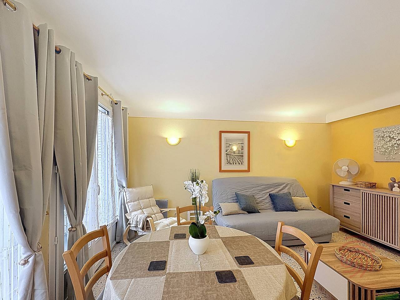 Apartamento entero, Apartamento F2 con Wifi y ascensor cerca de los baños termales in Lamalou-les-Bains, Region de Béziers