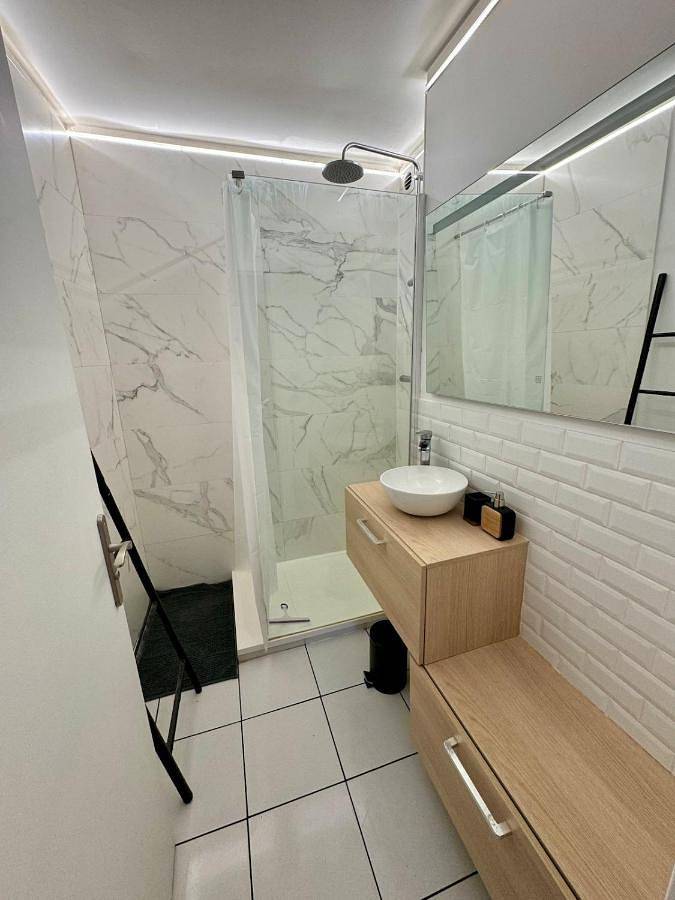 Appartement entier, T3 agréablement situé in Mende, Parc national des Cévennes
