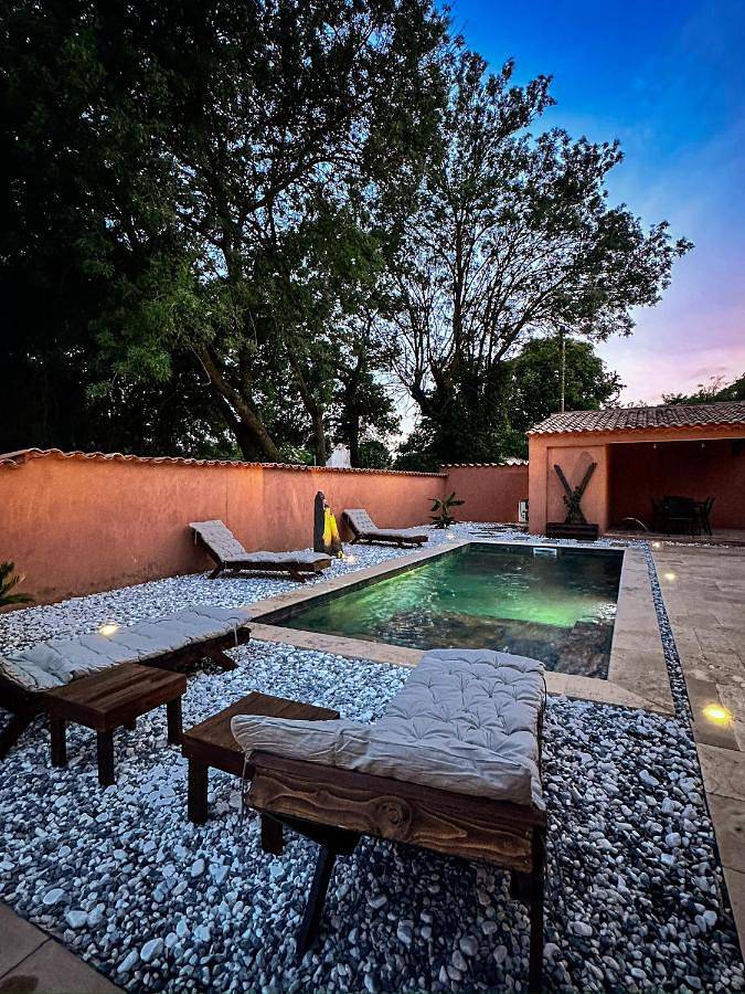 Maison de vacances pour 6 personnes, avec Terrasse et Jardin ainsi que Piscine et Vue