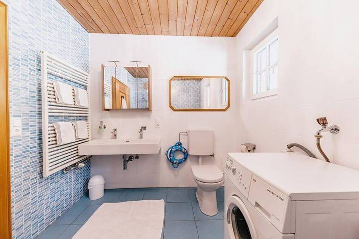 Ferienwohnung Apfelbaum - Bio-Bauernhof Auernig in Hohe Tauern, Obervellach
