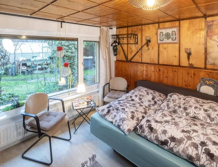 Ferienwohnung für 2 Personen, mit Terrasse und Garten sowie Pool und Sauna in Oranienburg