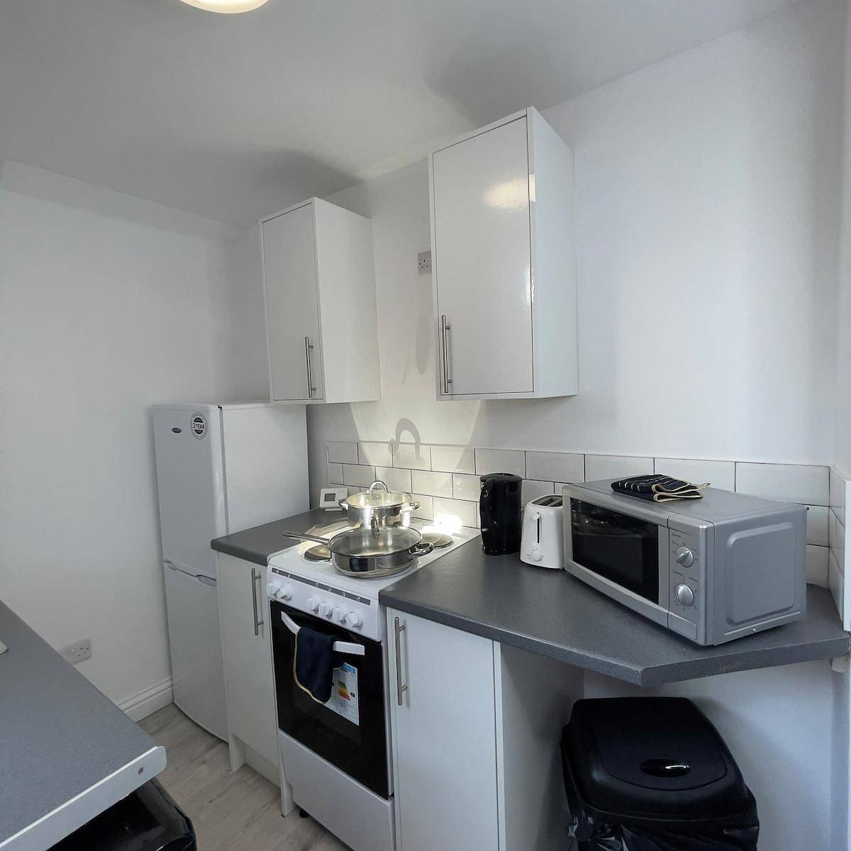 Appartement de vacances entier, Apartment - Sleeps 2 - Parking in Gateshead