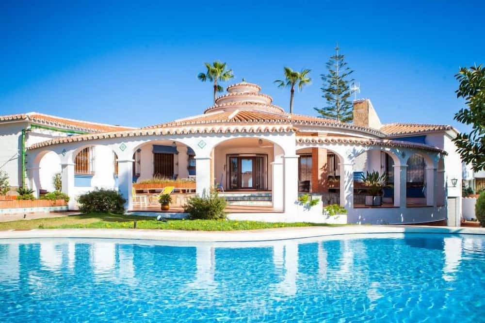 Zurbarán by the Sea by Interhome in La Cala del Moral, Rincón de la Victoria