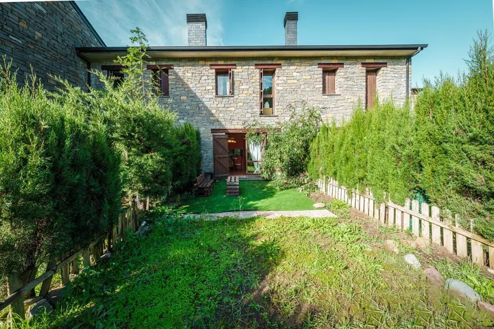 Casa de vacaciones para 8 personas, con jardín y vistas - 1