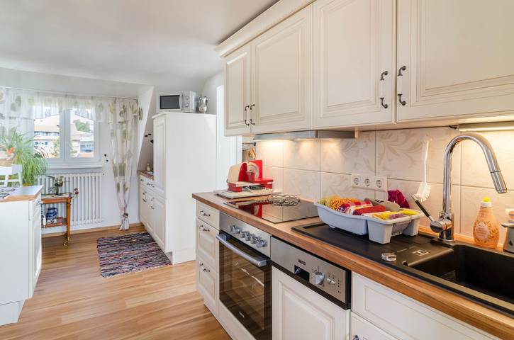 Ganze Wohnung, Ferienwohnung "Flair Lilie" Gemeinsamer Garten, Sauna & Whirlpool in Stockach, Schwäbische Alb Radweg Region
