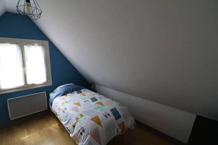 Gîte pour 5 personnes, avec jacuzzi ainsi que piscine et jardin, animaux acceptés à Nazelles-Négron - 2