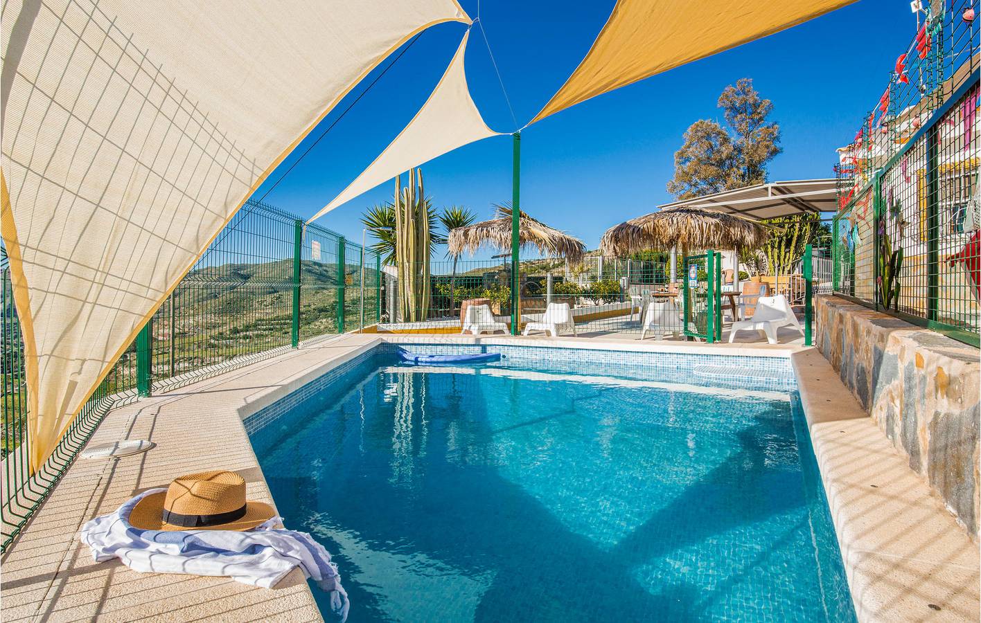 Retiro junto a la piscina con terraza y aparcamiento in Cartagena, Costa Cálida