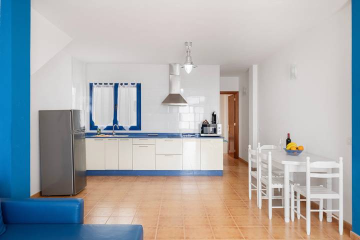 Ferienhaus 'Azul' mit Meerblick, privater Terrasse und Wlan in La Graciosa, Parque Natural Archipiélago Chinijo