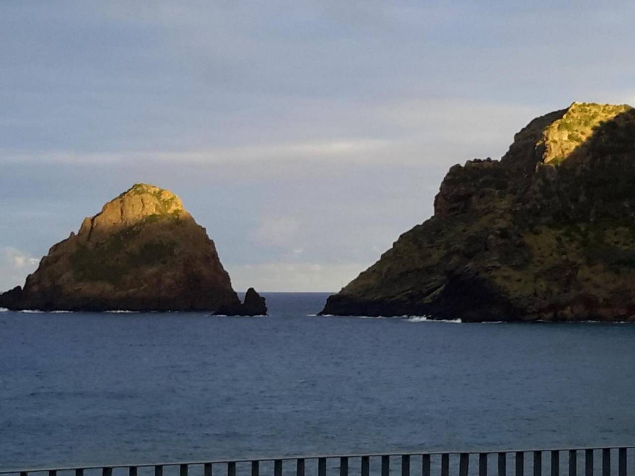 Vakantiehuis 'Casa Da Fajãnzinha' met Uitzicht op Zee, Privé Terras en Wifi, foto 8