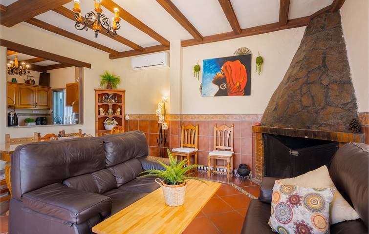 220qm Wohnung mit AC, Pool & Terrasse - 1,5km nach Las Pajanosas in Guillena, Sevilla Provinz