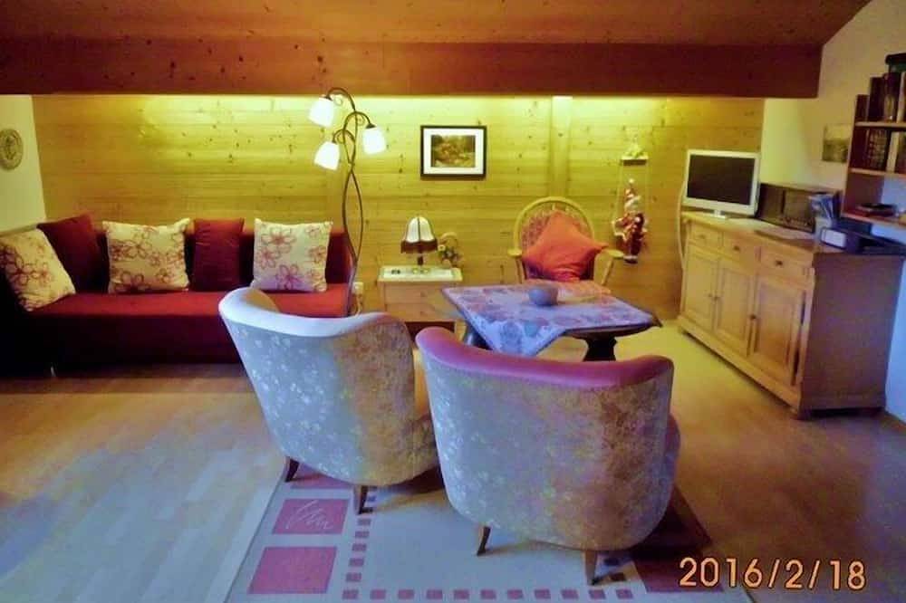 Ganze Wohnung, Ferienwohnung- 3 Personen, 58qm, 1 Schlafzimmer, Balkon, Tv in Anger, Bayerische Alpen