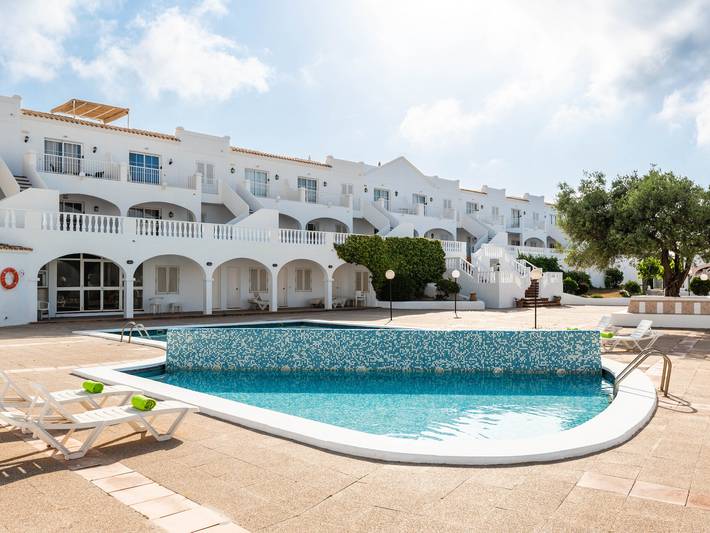 Gîte pour 4 personnes, avec piscine et terrasse à Arenal d'en Castell - 3