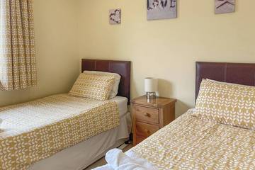 Log Cabin for 8 People in Nairn, Highlands, Photo 4
