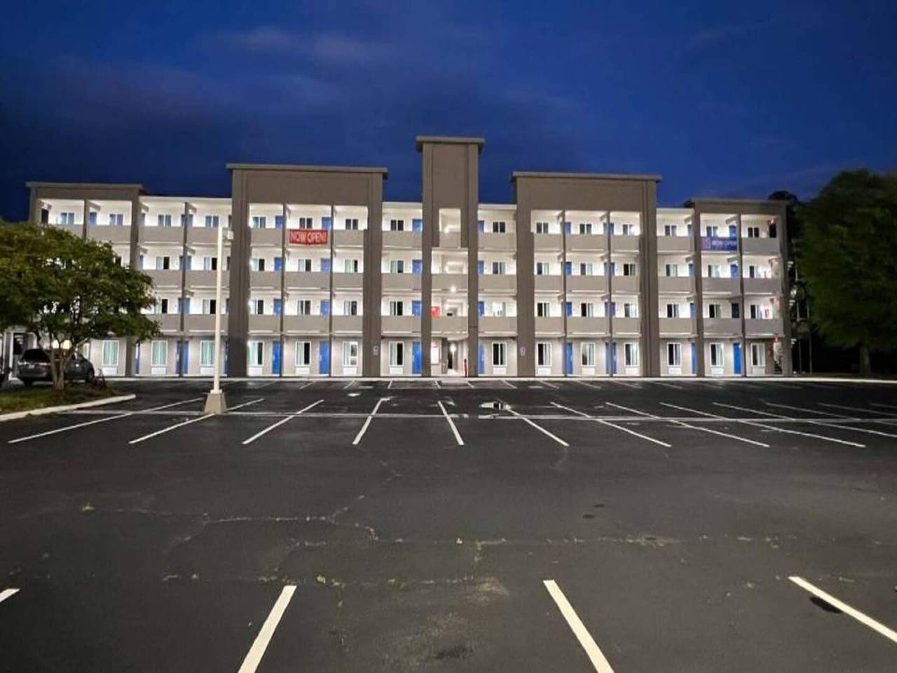 Entire apartment, 2 Beds|Access|Tub|Nsmk|Micfridg in Springdale (Columbia), Lexington County