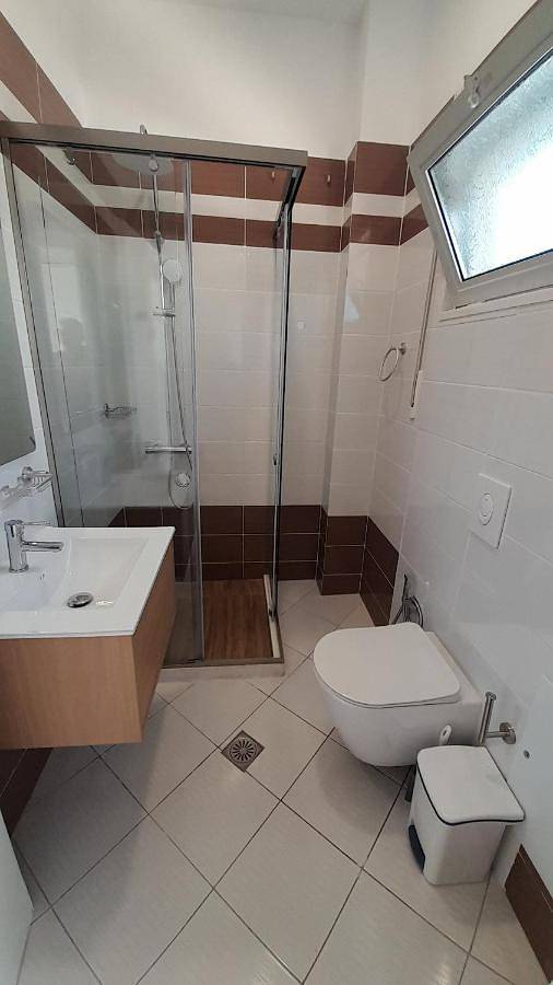 Maison d’hôte pour 4 personnes, avec vue ainsi que terrasse et jardin à Himarë - 3