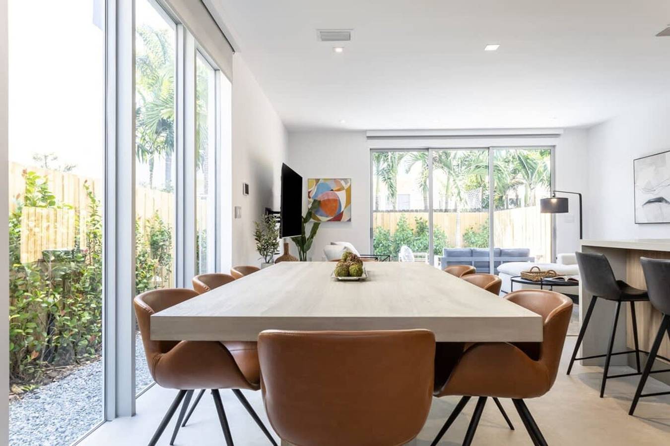 The Modernista 1 - Luxury Villa with Private Pool in Miami, Florida