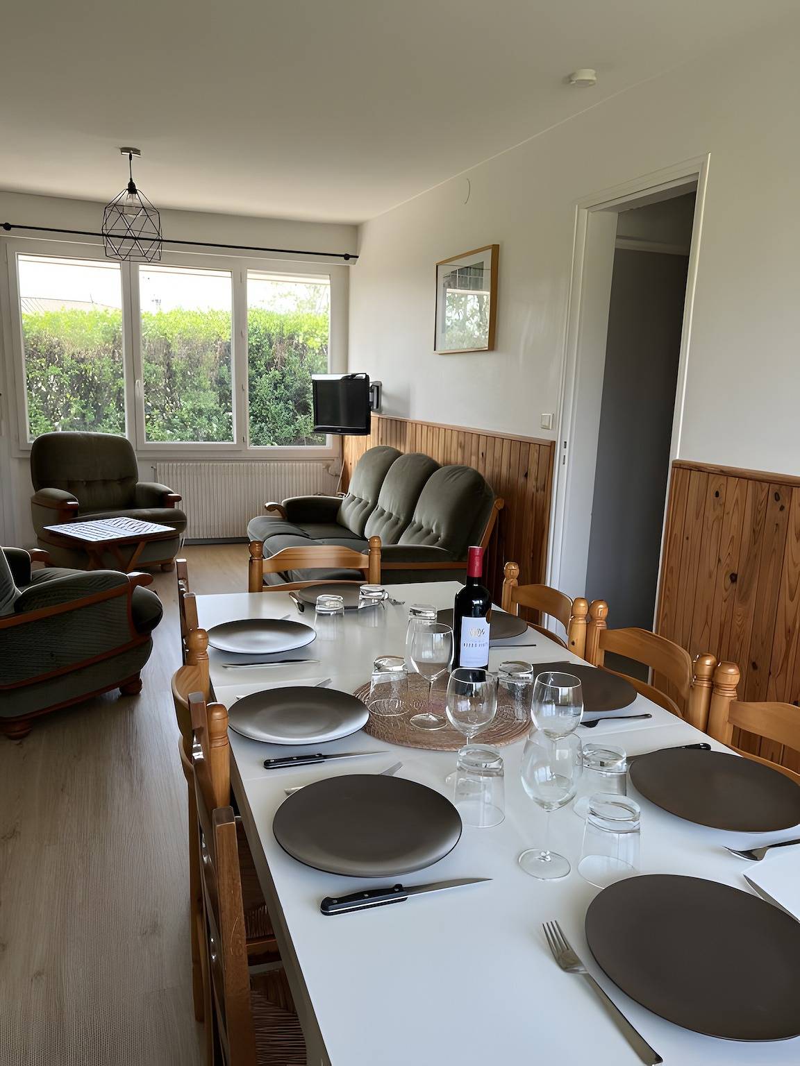 Le Gîte De Saint Ahon – Unique Stay in a Historic Château near Bordeaux in Blanquefort, Bordeaux region