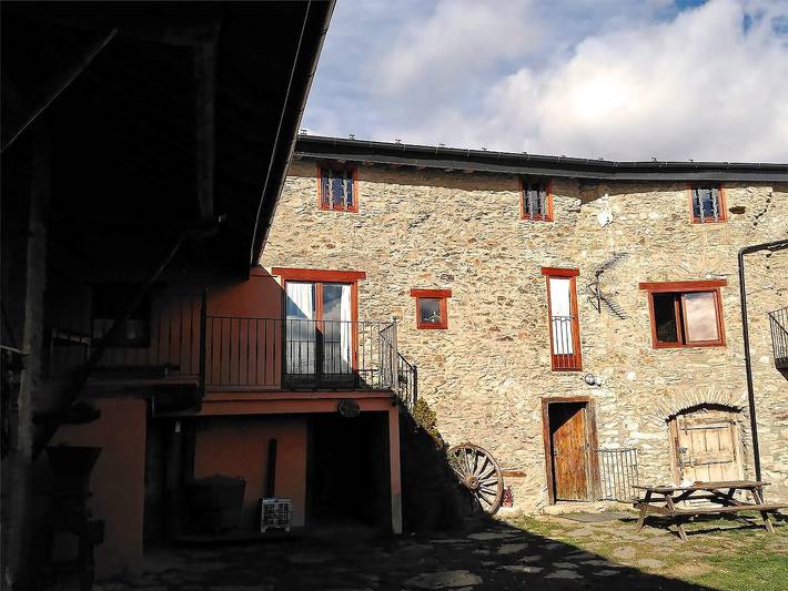 Landhaus für 12 Personen mit Pool in Bellver de Cerdanya, Katalanische Pyrenäen