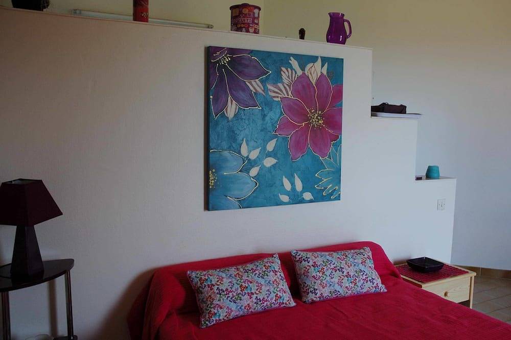 Studio Calme Et Cosy Rez De Jardin Vue Mer in Monticello, Région de Calvi