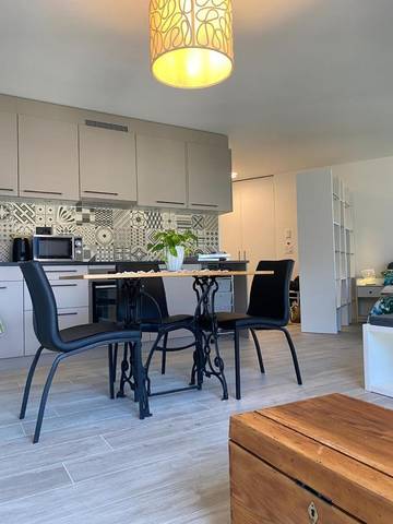 Gîte pour 2 personnes, avec vue et balcon à Martigny