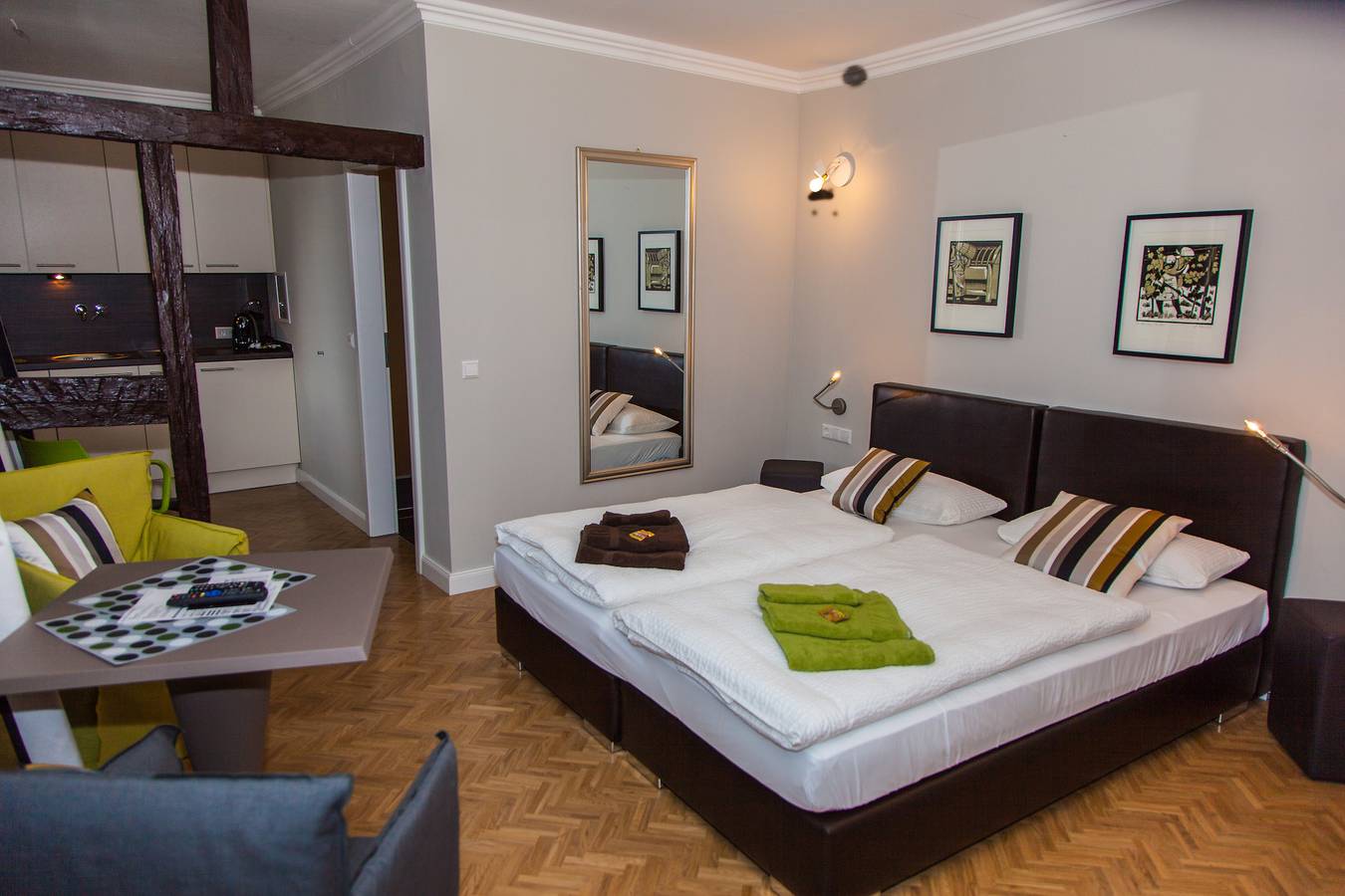 Ganze Ferienwohnung, Studio Apartment in Landau in der Pfalz, Landau