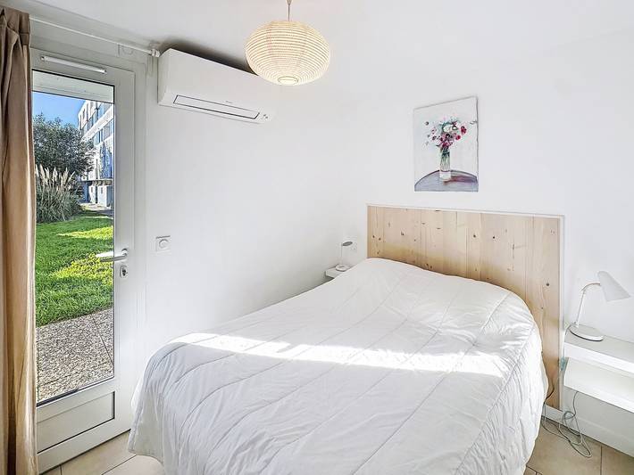 Gîte pour 4 personnes, avec terrasse et jardin dans Golf Grand Jardin - 4