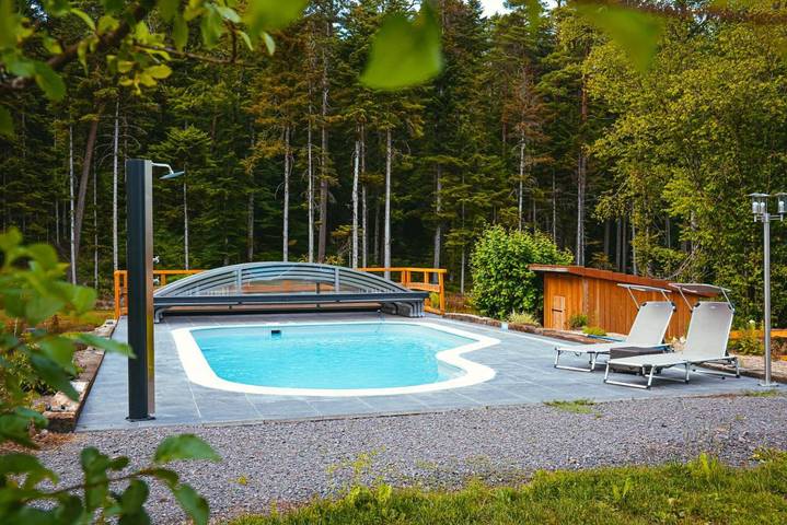 Maison de vacances pour 4 personnes, avec Terrasse et Jardin ainsi que Piscine et Vue