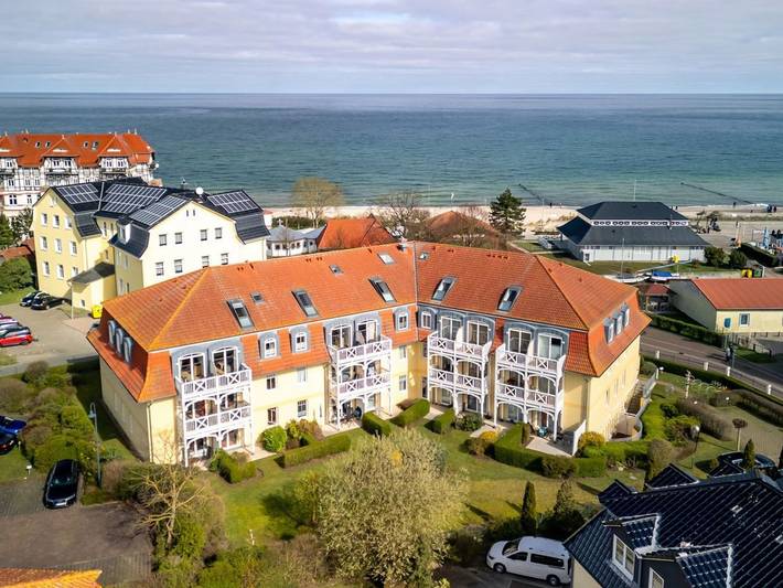 Ferienwohnung mit Meerblick für 4 Personen, mit Balkon und Sauna in Kühlungsborn