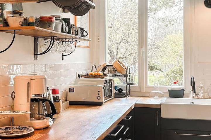 Location de vacances pour 8 personnes, avec jardin à Bailleau-Armenonville