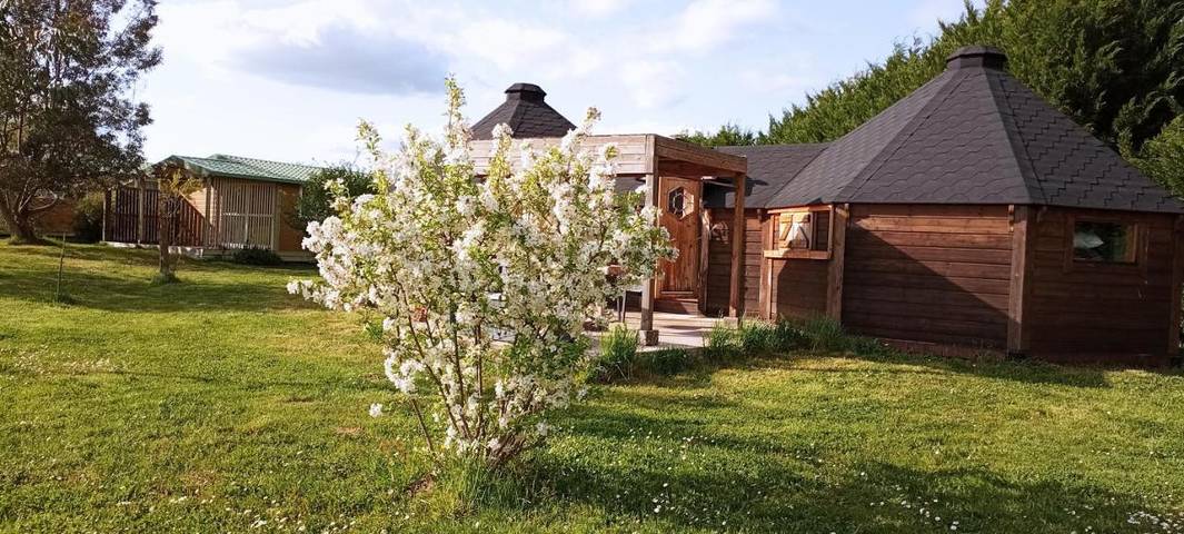 Gîte pour 4 personnes, avec vue et sauna ainsi que jardin et piscine, adapté aux familles à Chazemais - 2