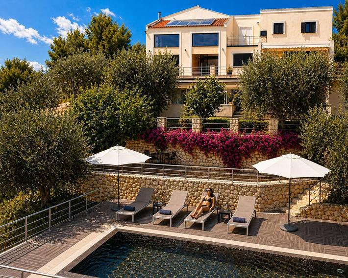 Rustico per 2 persone, con Terrazza e Idromassaggio nonché Giardino e Piscina per bambini in Gargano