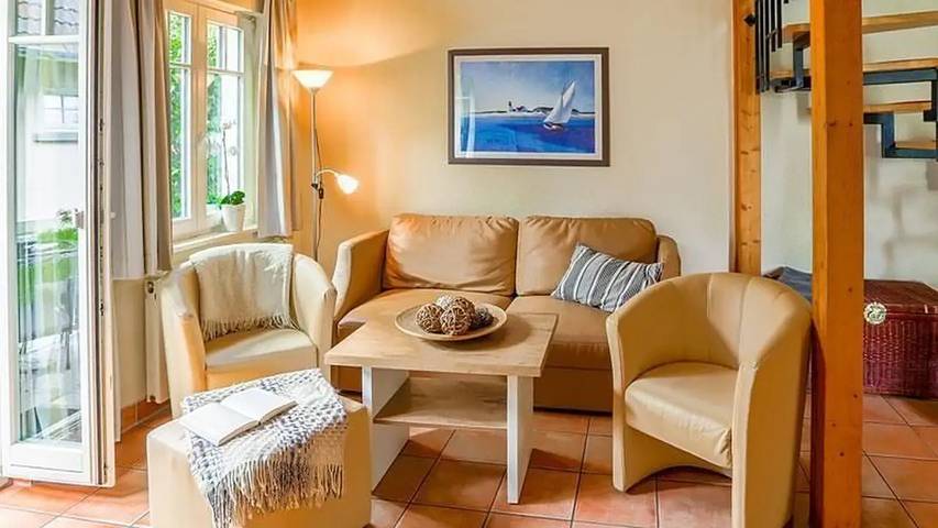 Ferienhaus für 6 Personen, mit Terrasse und Garten in Nienhagen - 2