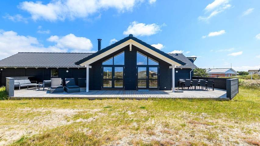 Ferienhaus für 8 Personen, mit Whirlpool und Terrasse sowie Sauna, mit Haustier auf Fanø