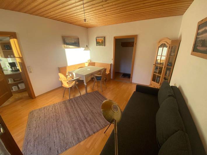 Ganze Ferienwohnung, Landhaus Bierling - Ferienwohnung Hörnleblick (Nr. 1) in Bad Kohlgrub, Bayerische Alpen