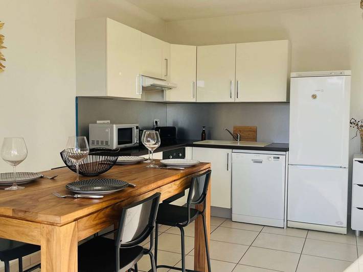 Gîte pour 4 personnes, avec Terrasse à L'Île-Rousse - 2