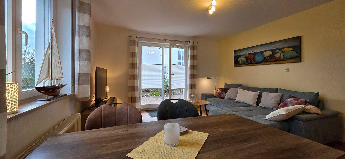 Apartamento entero, Komfortable Ferienwohnung mit Terrasse und moderner Ausstattung in Graal-Müritz in Graal-Müritz, Rostock y sus alrededores