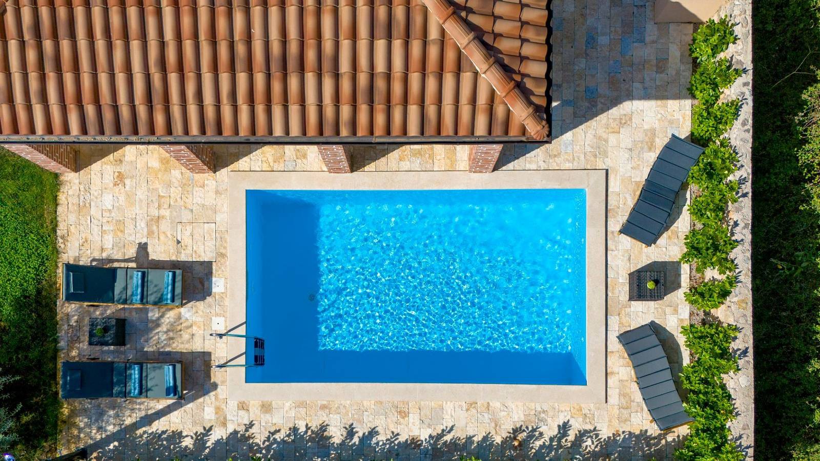 Familienvilla Di mit Pool in Malinska-Dubašnica, Krk