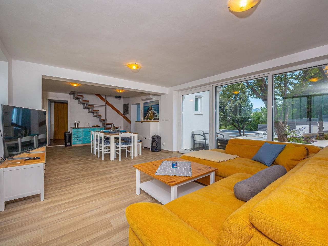 Ferienhaus mit Pool in Klenovica in Klenovica, Primorje-Gorski Kotar