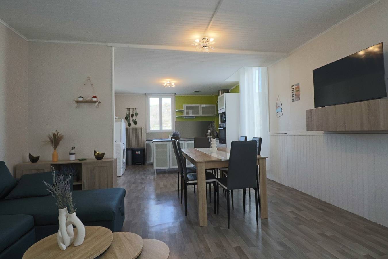 Holiday Home 'Les Lavandes' with Mountain View and Wi-Fi in La Bourboule, Volcans d'Auvergne Regional Nature Park