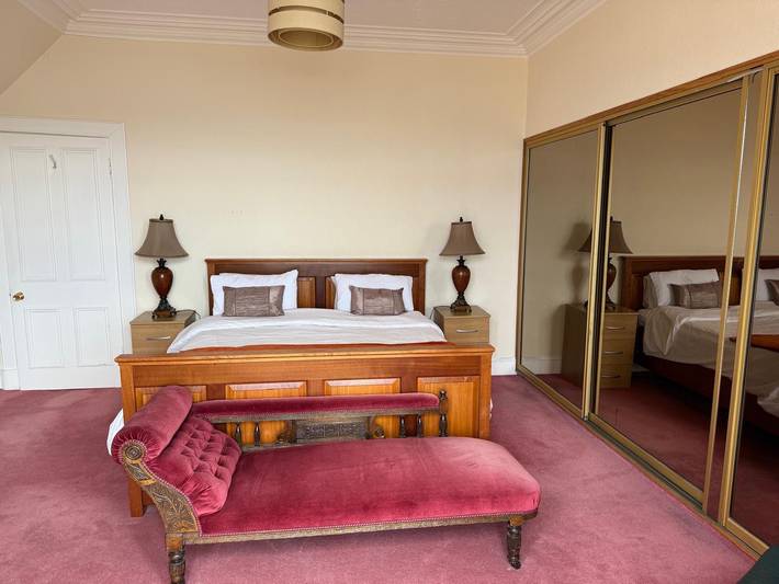 Holiday rental for 10 people, with garden and ocean view, child-friendly in Moray