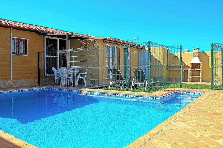 Bungalow für 5 Personen, mit Garten in Chiclana de la Frontera