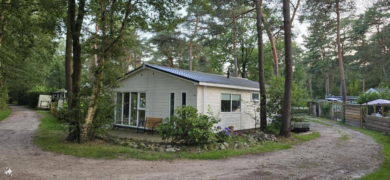 Luxe 5 pers chalet natuurlijk gelegen in Regio Zwolle