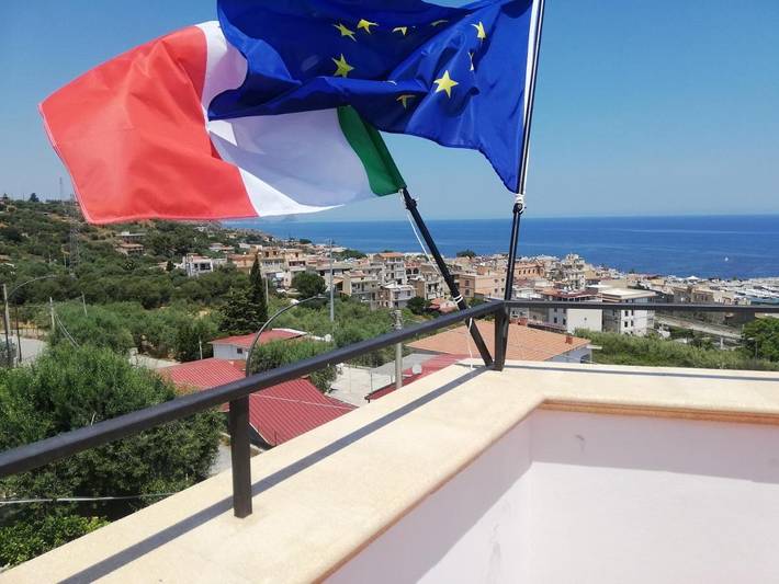 Chambre d’hôte pour 3 personnes, avec jardin et vue, adapté aux familles à Trabia - 2