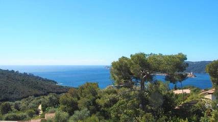 Appart’hôtel pour 2 personnes, avec jardin ainsi que terrasse et vue dans Île du Levant