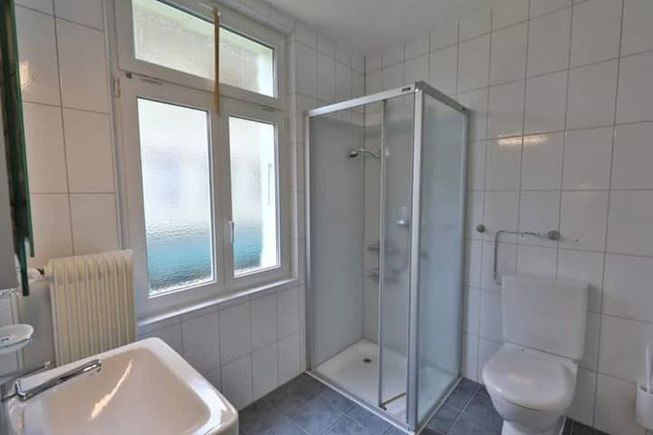 Geheel appartement, City Center Union 3 Apartment in Interlaken, Meer van Thun